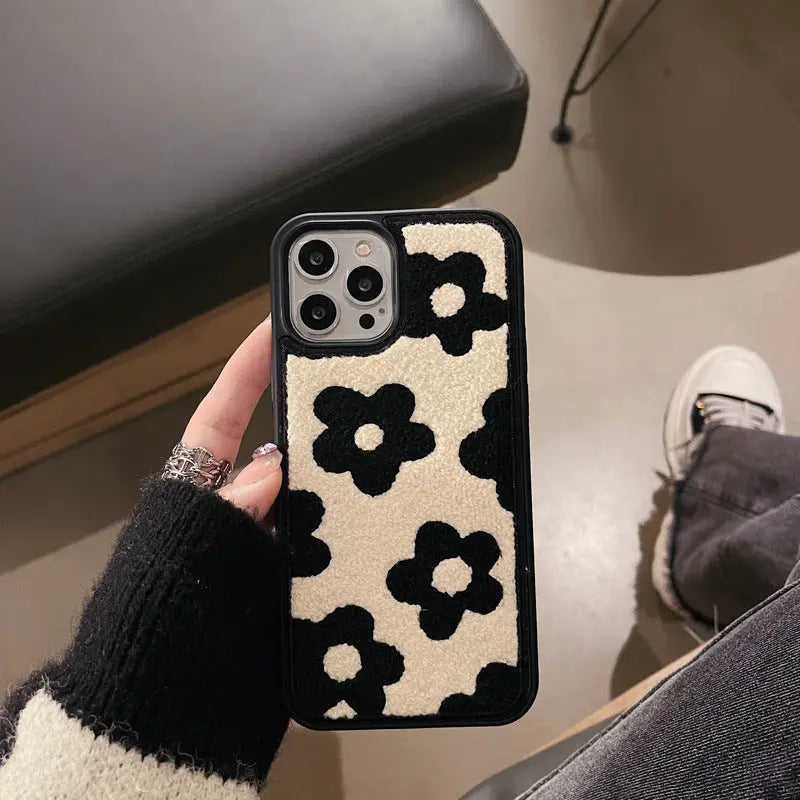 Coque de Téléphone Fleurie PLUSHY