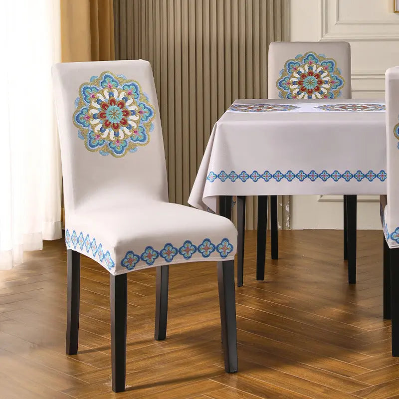 Housse Protection Chaise Brodée ZENITH