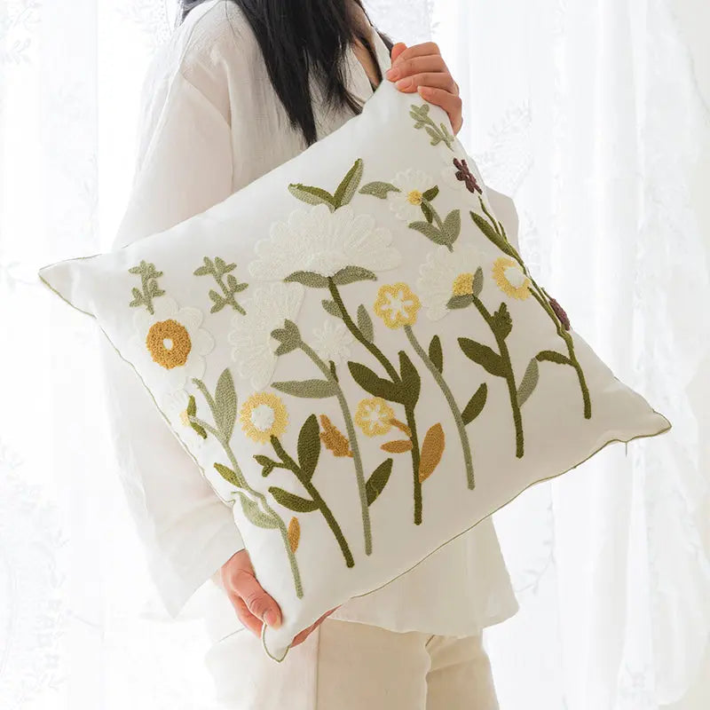Housse de Coussin Brodée Avella Small courtyard flowers bloom-pillow case